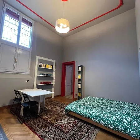 Daire The Window On The Courtyard, Entire - La Finestra Sul Cortile, Intero