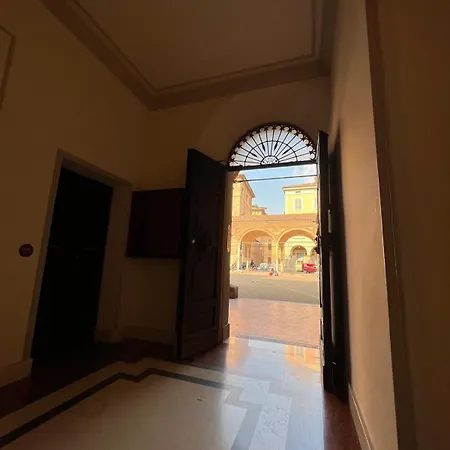 Lägenhet The Window On The Courtyard, Entire - La Finestra Sul Cortile, Intero *