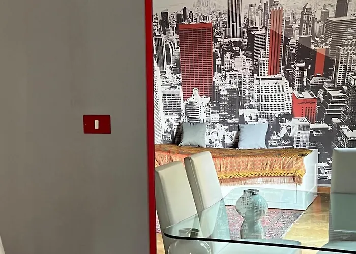 The Window On The Courtyard, Entire - La Finestra Sul Cortile, Intero