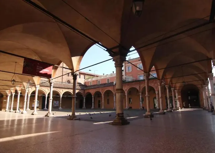 The Window On The Courtyard, Entire - La Finestra Sul Cortile, Intero شقة